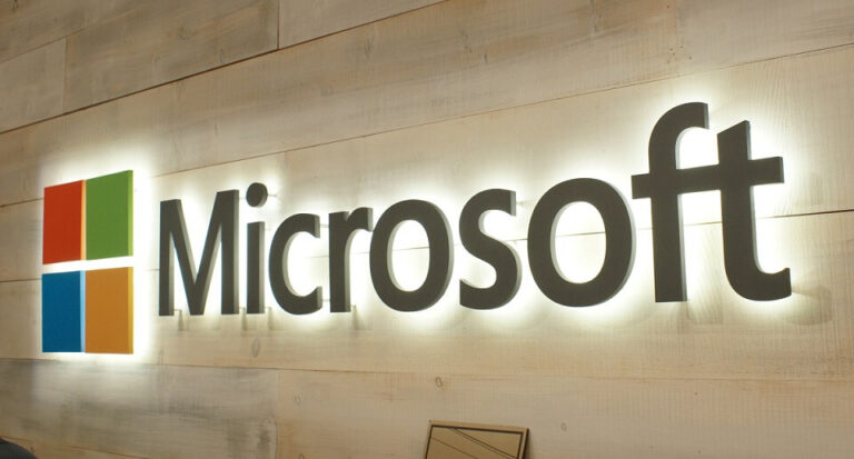 Fallo informático de Crowdstrike afecta a usuarios Microsoft